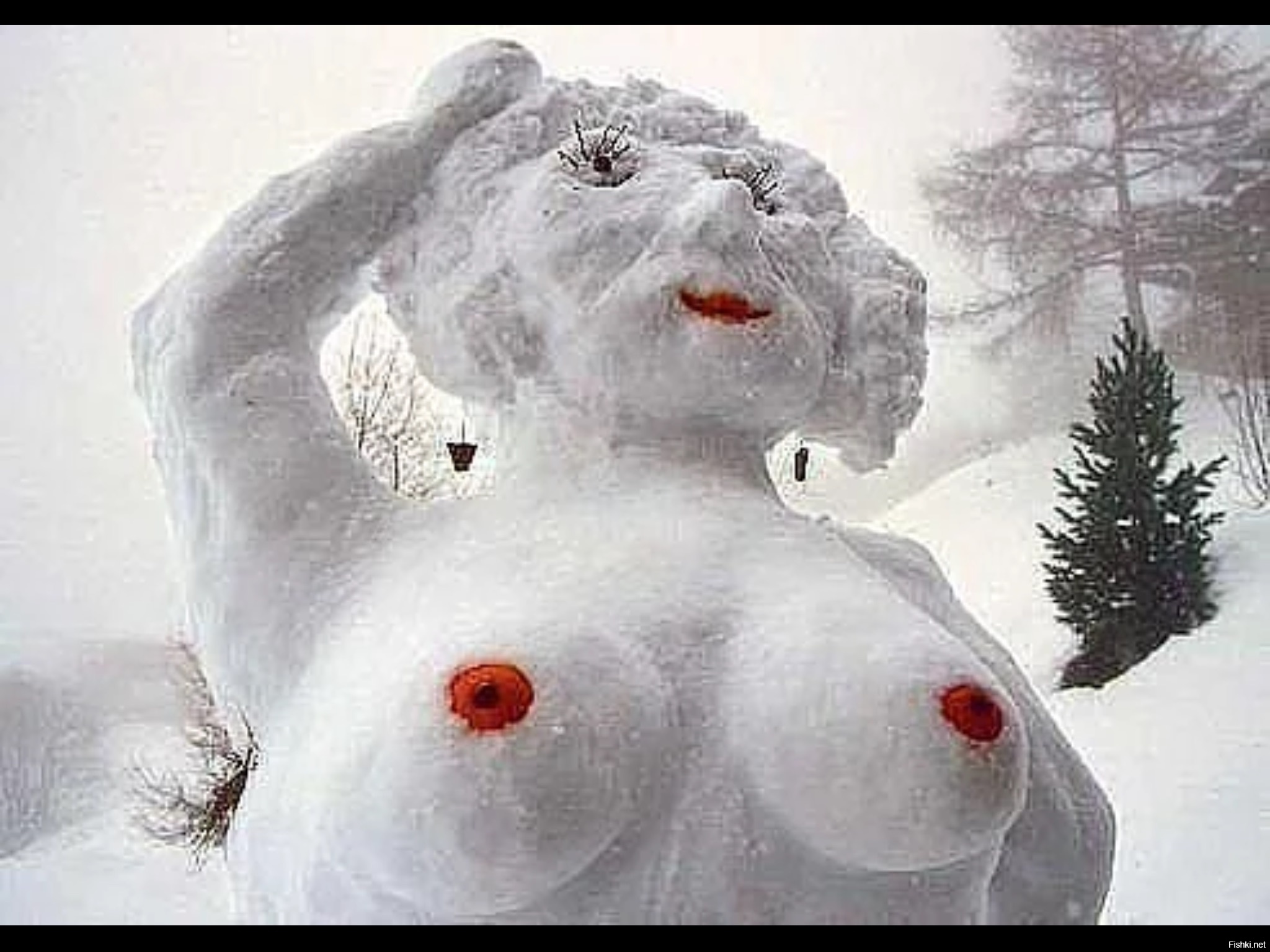 Snowman boobs
