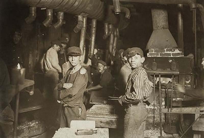 Кадры жизни американских рабочих начала XX века