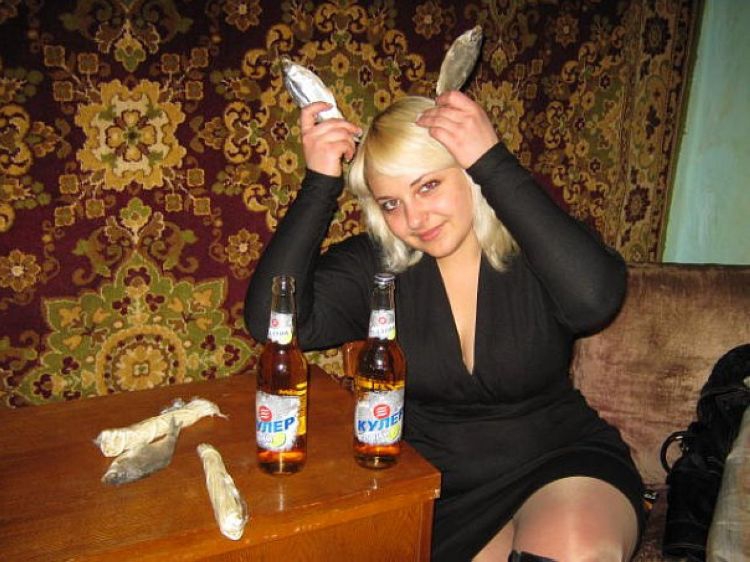 Пьяные русские девушки с разговорами