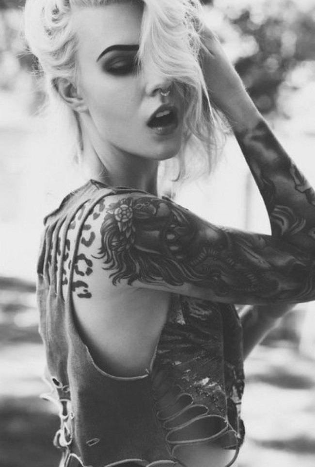 27 безумных татуировок на теле привлекательных девушек 