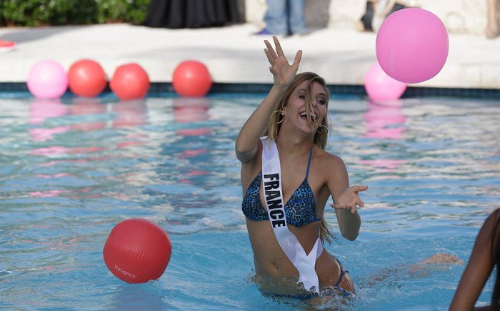 Как прошел выход в купальниках на конкурсе «Мисс Вселенная 2015»