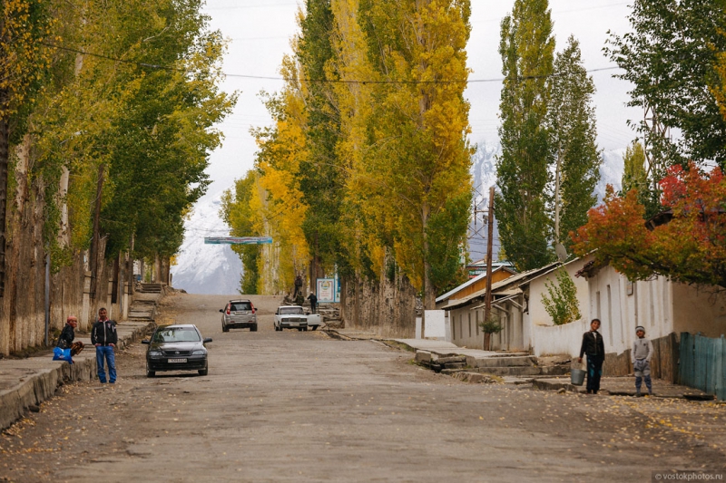 Как живут таджики у себя на родине