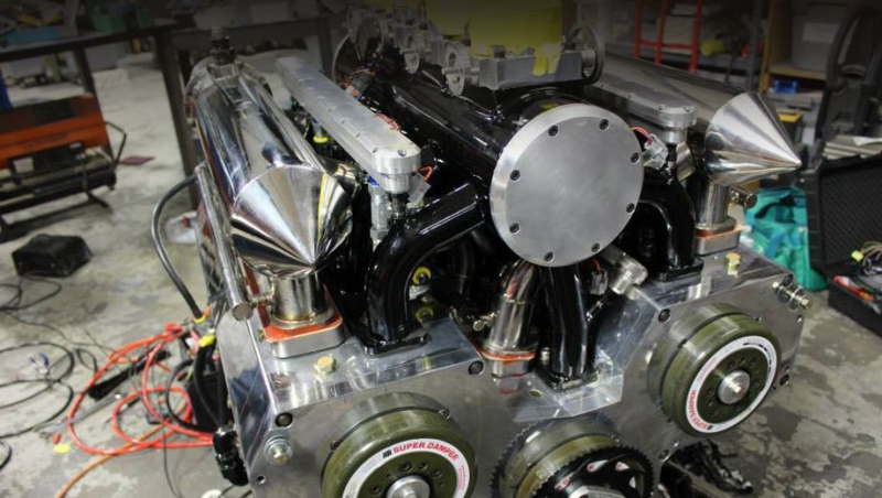 Двигатель Ванкеля с двенадцатью роторами