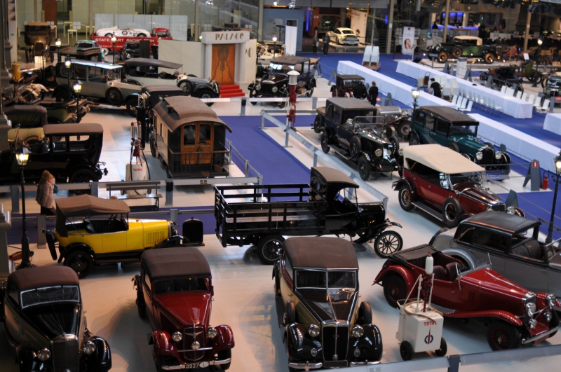 Музей автомобилей в Брюсселе
