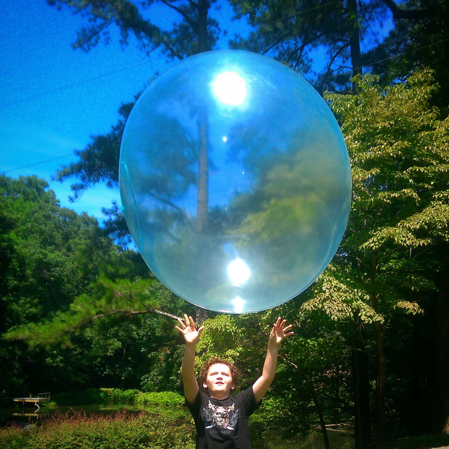 Сделать фото шар. Огромный шар. Самый огромный шар. Огромные шары Планета. Земля огромный шар.