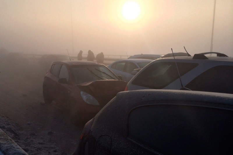 В Подмосковье из-за тумана столкнулись 78 машин