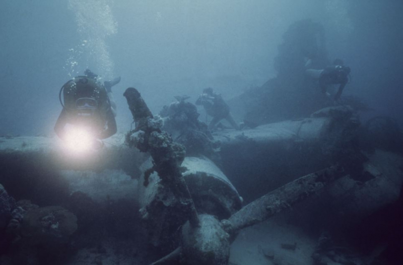 Подводное кладбище военной техники