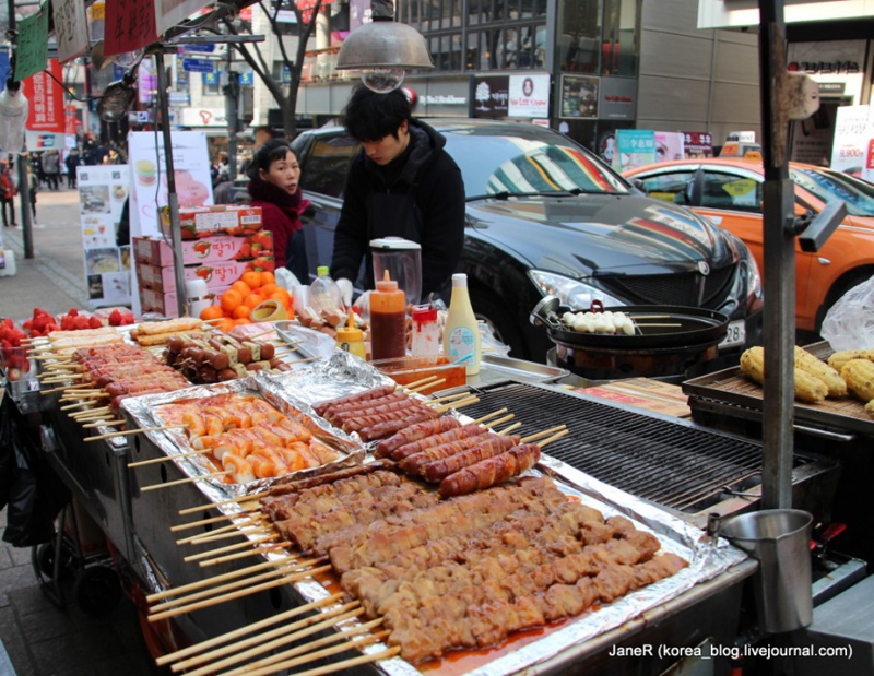 Уличная еда в Корее: жучки и шашлычки