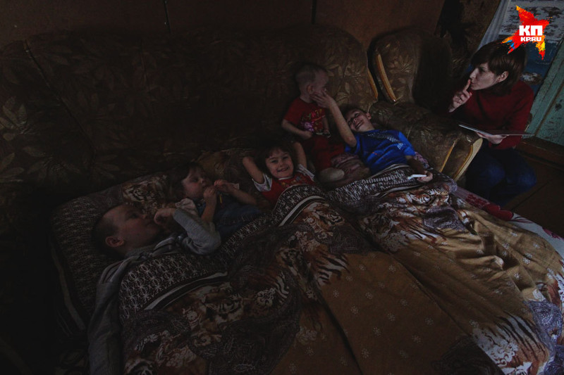 33-летний житель Башкирии в одиночку воспитывает пятерых детей