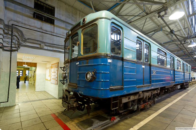 Электродепо «Измайлово» и первый вагон московского метро