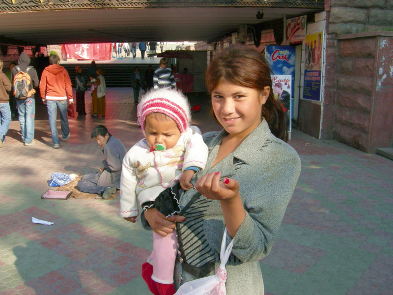 Таджикские цыгане-люли в Алматы