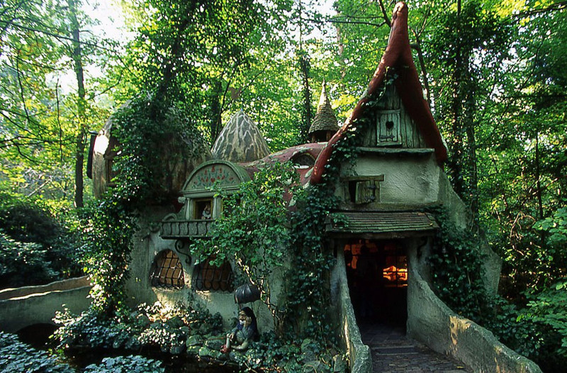 14. Лесной домик (Forest House) в Нидерландах.