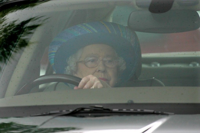Личный шофёр для королевы Елизаветы