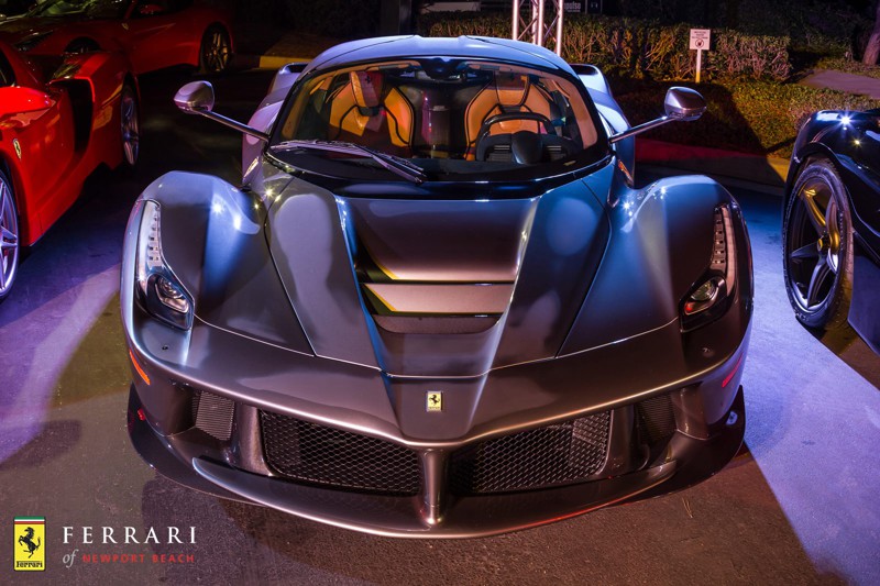 Встреча владельцев Ferrari в Калифорнии