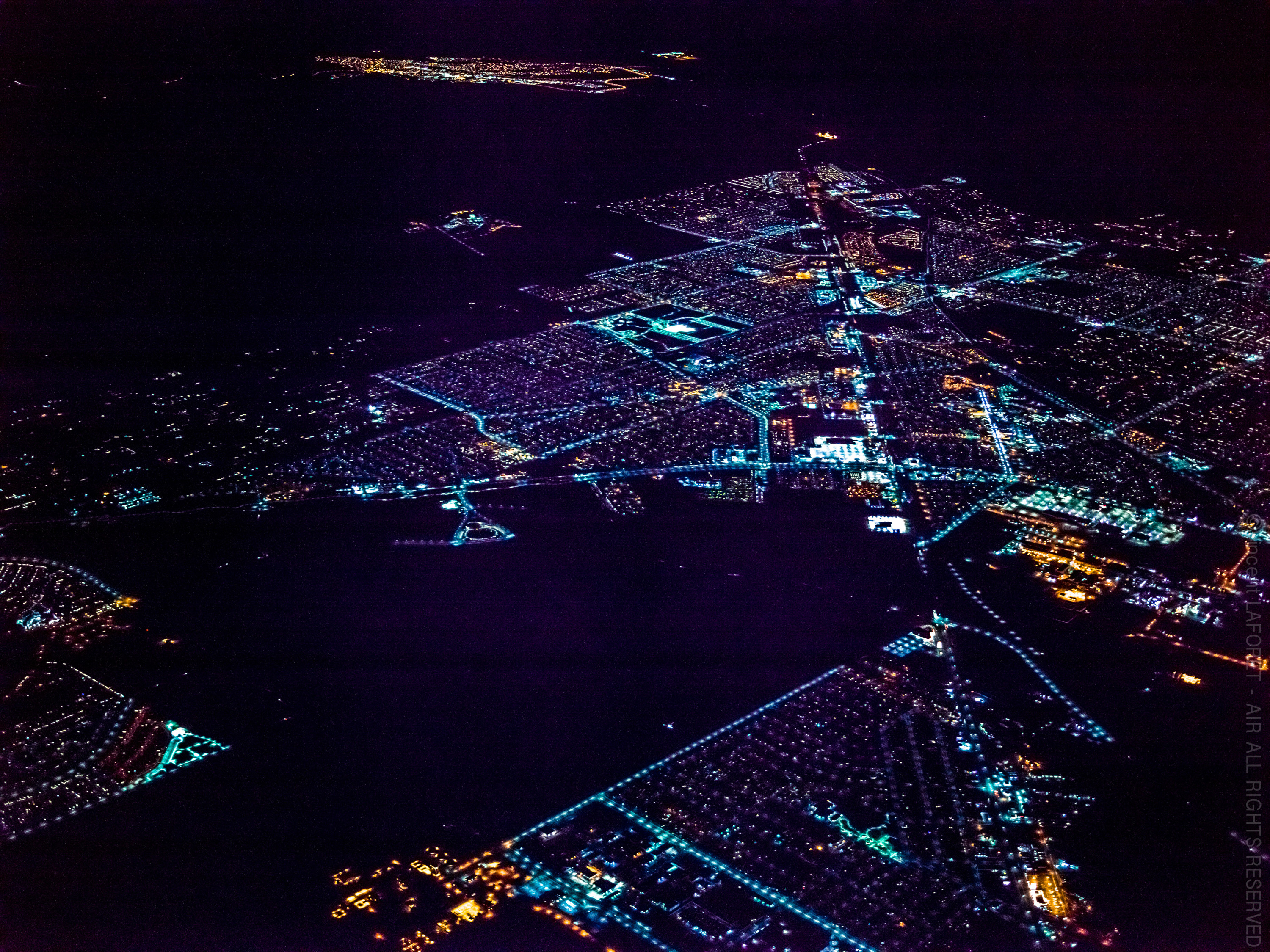 Лас Вегас с высоты птичьего полета ночью