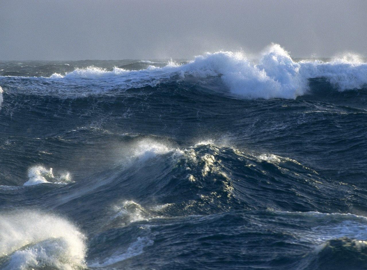 Северный Ледовитый океан шторм