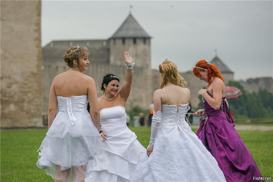 Свадебная фотосессия в военной форме. Красивые свадебные фото в кусково. Свадьба офицера. Город невест. Пришли на свадьбу друга в костюме.