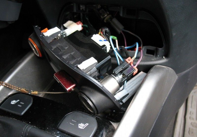 Встроенный навигатор из китайского смартфона в автомобиль