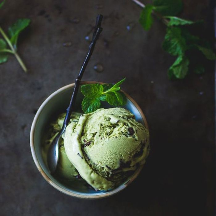 3. Мятно-шоколадное мороженое с японским зелёным чаем матча
