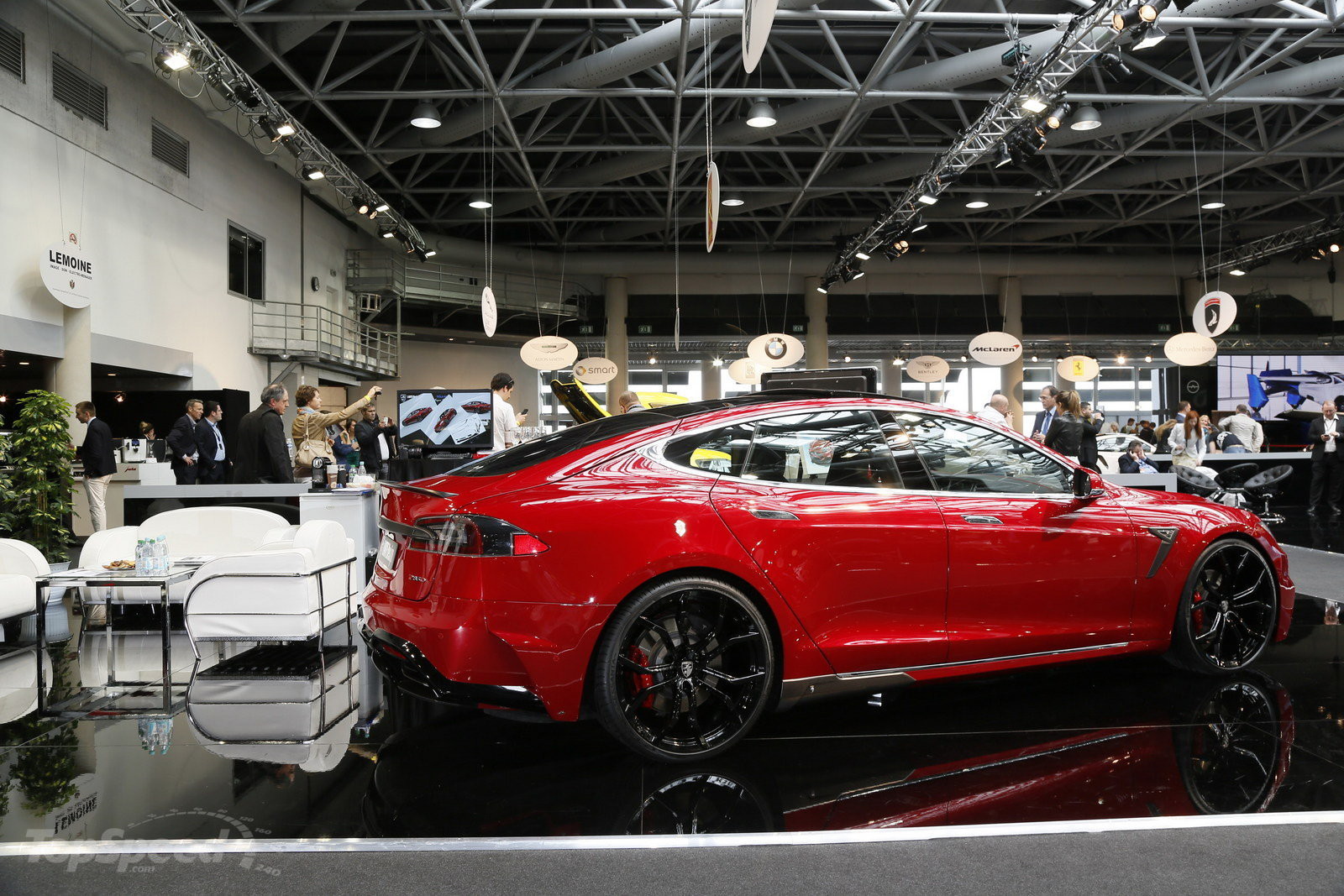 900-сильная Tesla от компании LARTE Design
