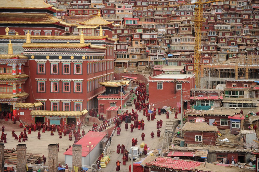 Уникальный монастырь в Тибете, 40 000 монахов 5_20