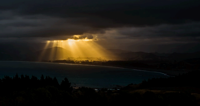   Солнечный свет в Новой Зеландии.
