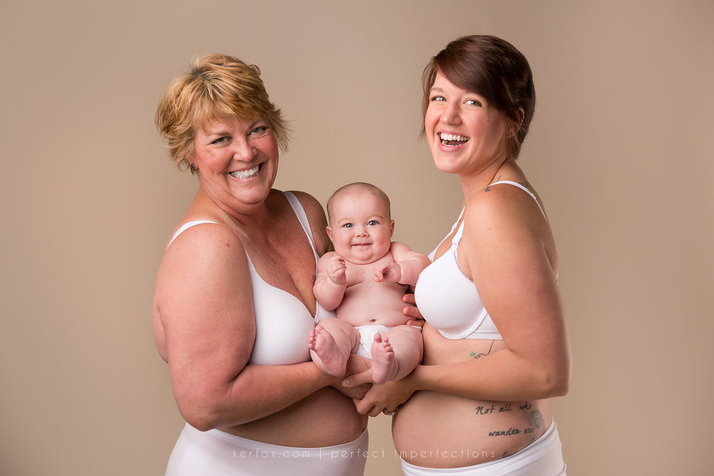 Поменялась телом с мамой. Рожавшие женщины фотосессия. Фотосессия с полной мамой. Тело мамы.