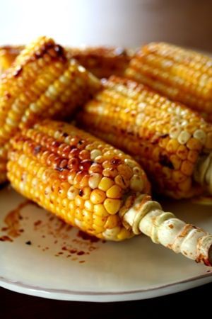 Аппетитная кукуруза Corn Bhel с тремя видами соусов: идеальный рецепт