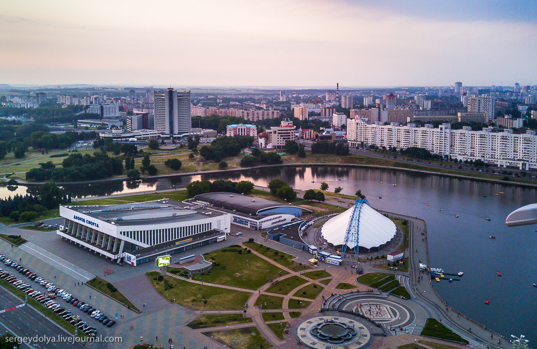 Где в минске можно сделать. Набережная г. Минска Белоруссия. Панорама дворец спорта Минск. Минск город 2016. Минск (город) 2009.