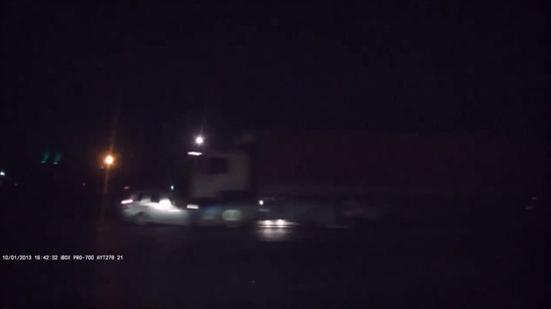 Ночная лобовая с грузовиком