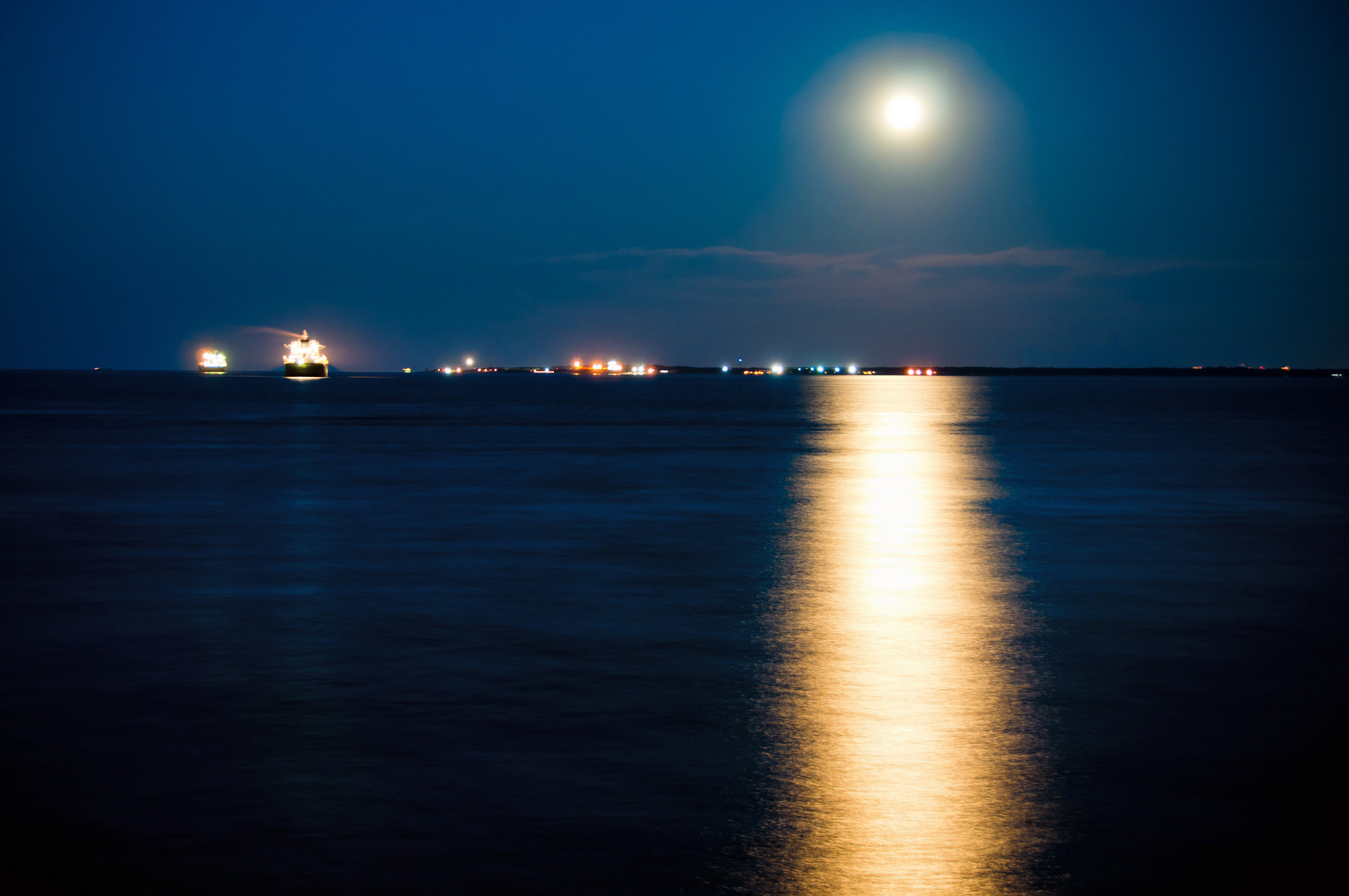 фото лунного моря