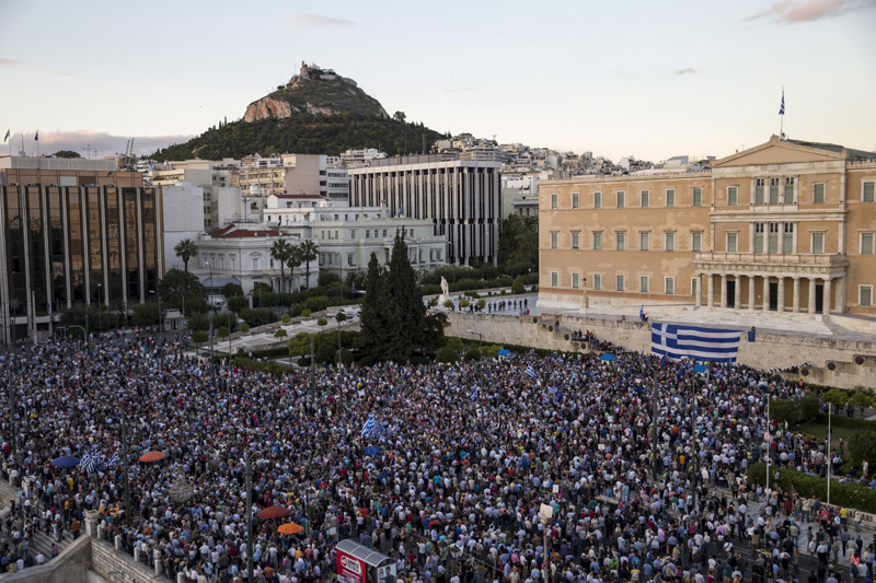 Греция митинги в преддверье предстоящего исторического референдума! 