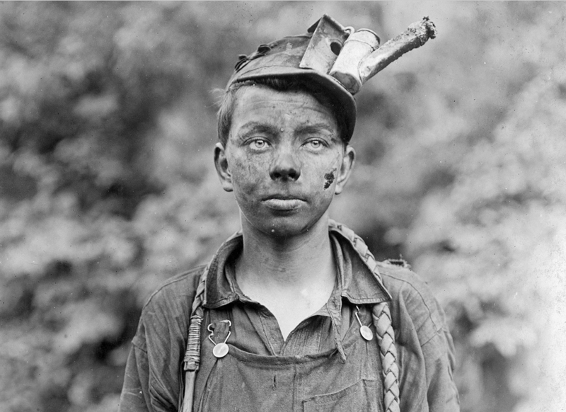 Водитель тележки в угольной шахте. Западная Вирджиния. Сентябрь 1908 