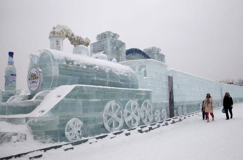  Фестиваль льда и снега в Харбине 2015, Китай.