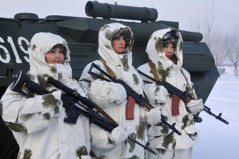 Степные амазонки: Девушки из армии Казахстана