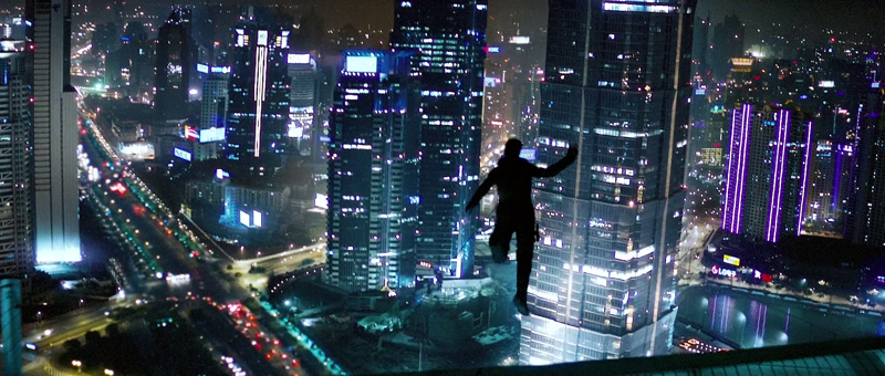 6 «Миссия невыполнима 3» (2006) Прыжок с небоскреба в Шанхае 