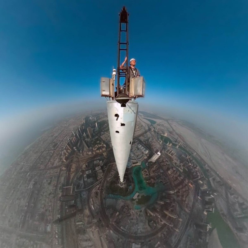 18. Фото с вершины башни Бурж Халифа, Дубай.