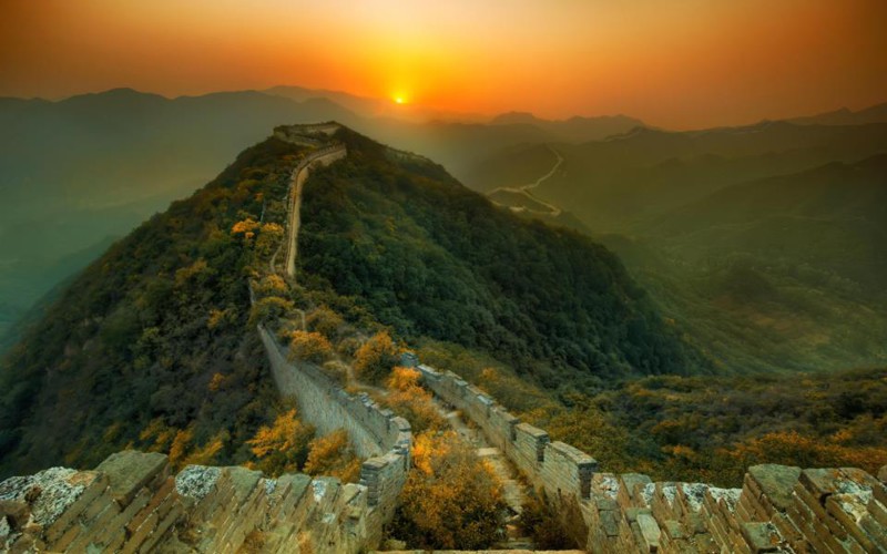 Великая китайская стена - единственный рукотворный объект, видимый из космоса - Ложь