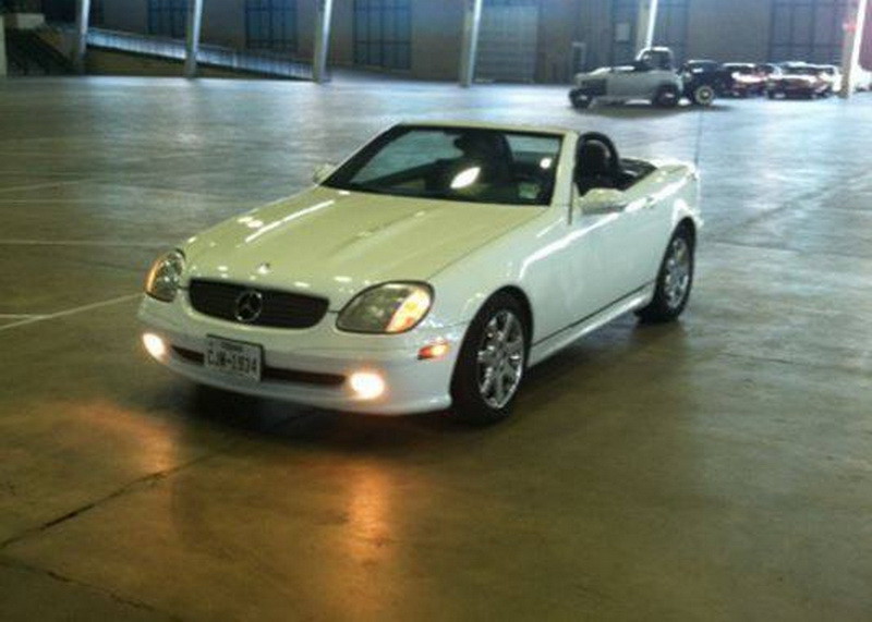 2001 Mercedes-Benz SLK 230 $4,300