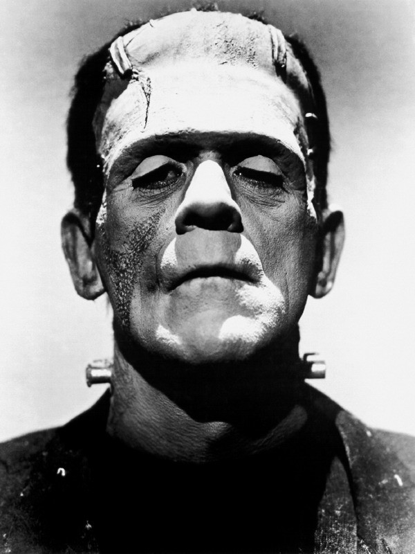 Итак чем же так запомнился Борис Карлофф. Во первых, своей первой крупной, ставшей сразу культовой, ролью чудовища Франкенштейна. 1931г.
