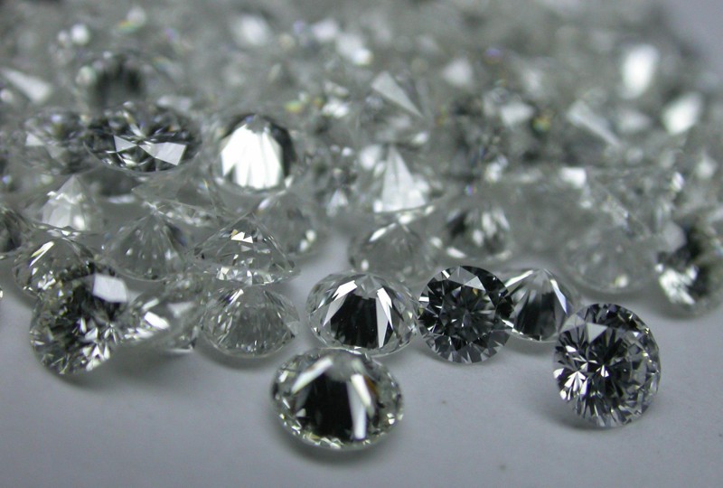 Учёные научились производить алмазы из содержащегося в воздухе СО2