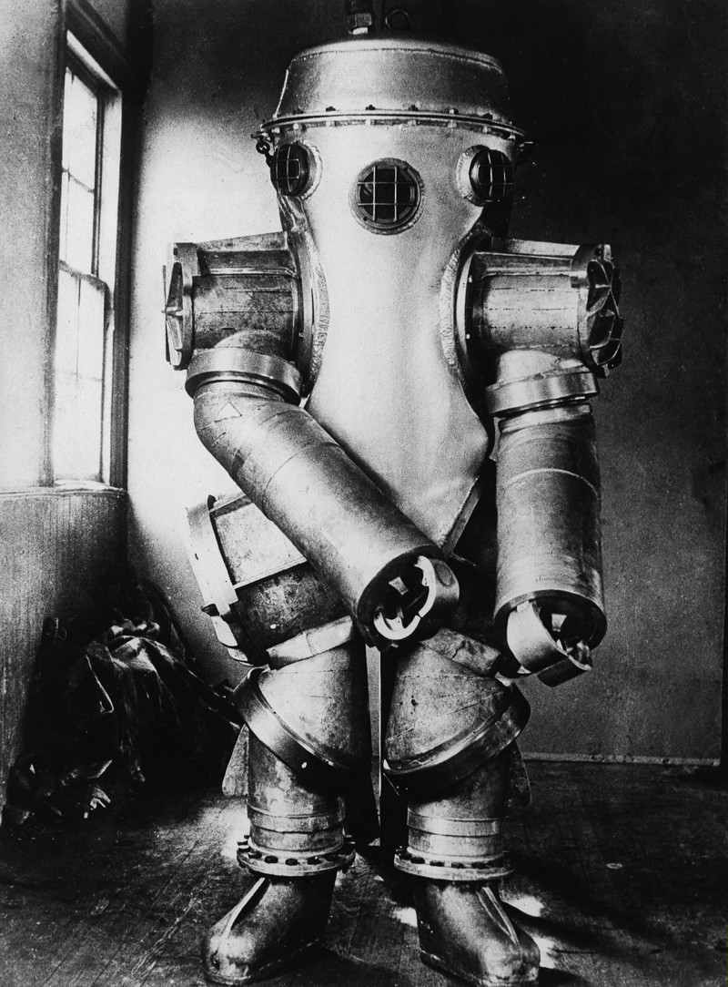 Ретро фото о водолазном снаряжении 1900-1934
