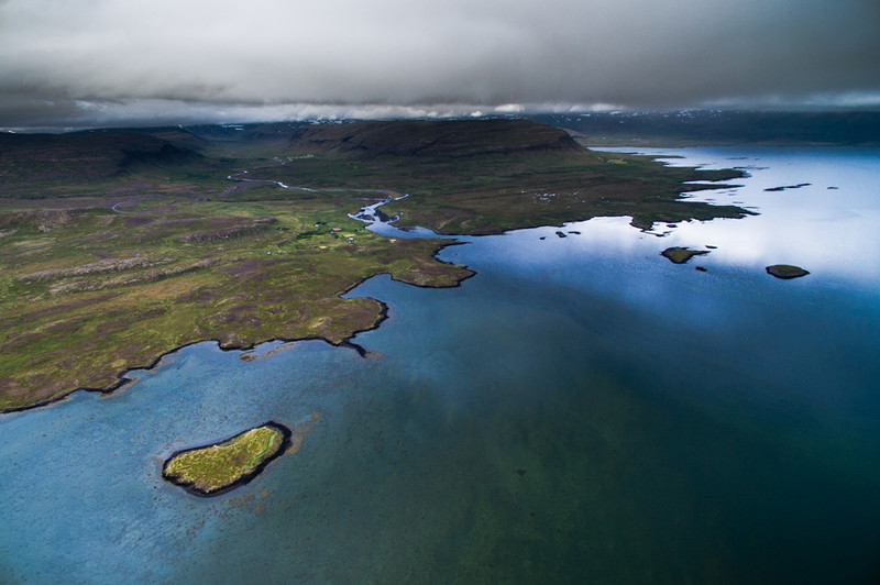 38 причин посетить Исландию, взяв с собой дрон