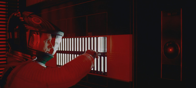 10. HAL 9000 — «Космическая одиссея 2001 года».