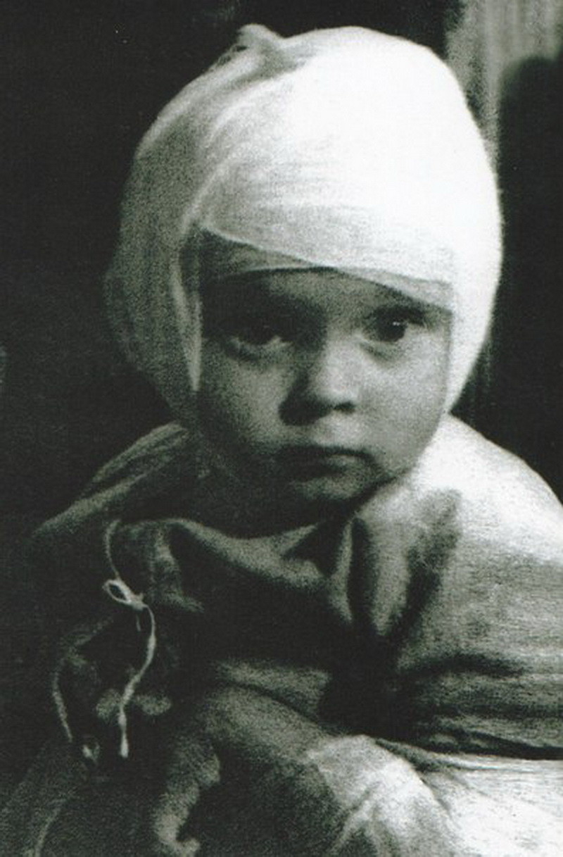 Дети 1944 года. Мальчик в блокадном Ленинграде. Младенцы блокадного Ленинграда.
