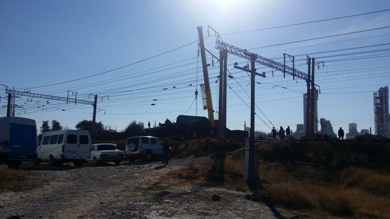 Два поезда столкнулись в пригороде Шымкента (Казахстан)