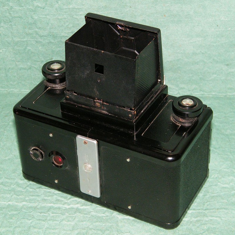 «Спутник» — наиболее советский стереоскопический фотоаппаратт