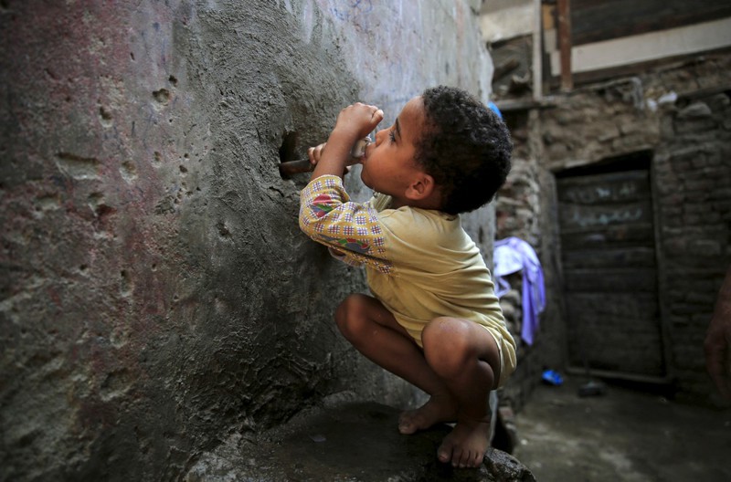 Кадры повседневной жизни в трущобах Египта