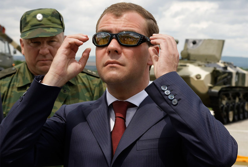 Дмитрий Медведев и ВДВ, 2009 год