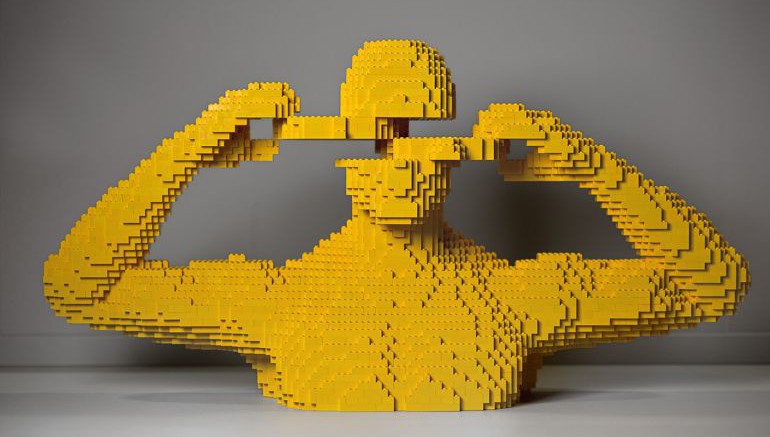 20 самых крупных скульптур из Lego